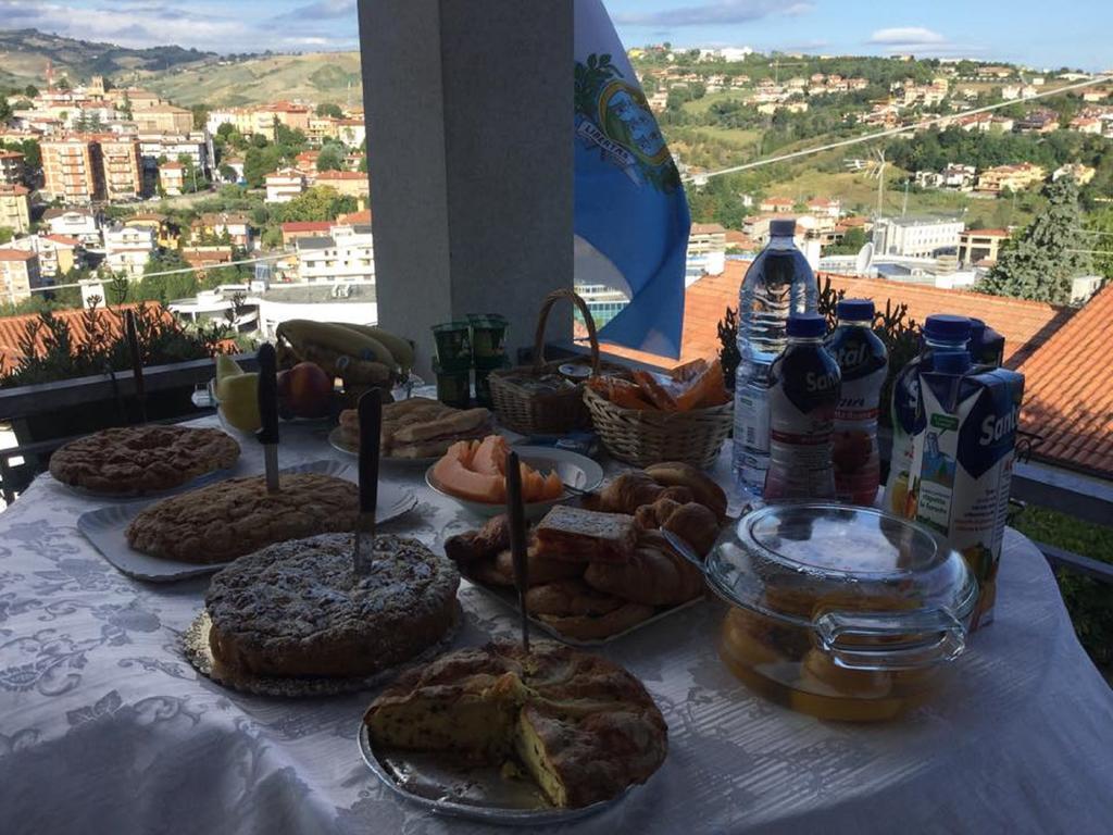 Villa Emma - L'Arte Dell'Accoglienza San Marino Buitenkant foto